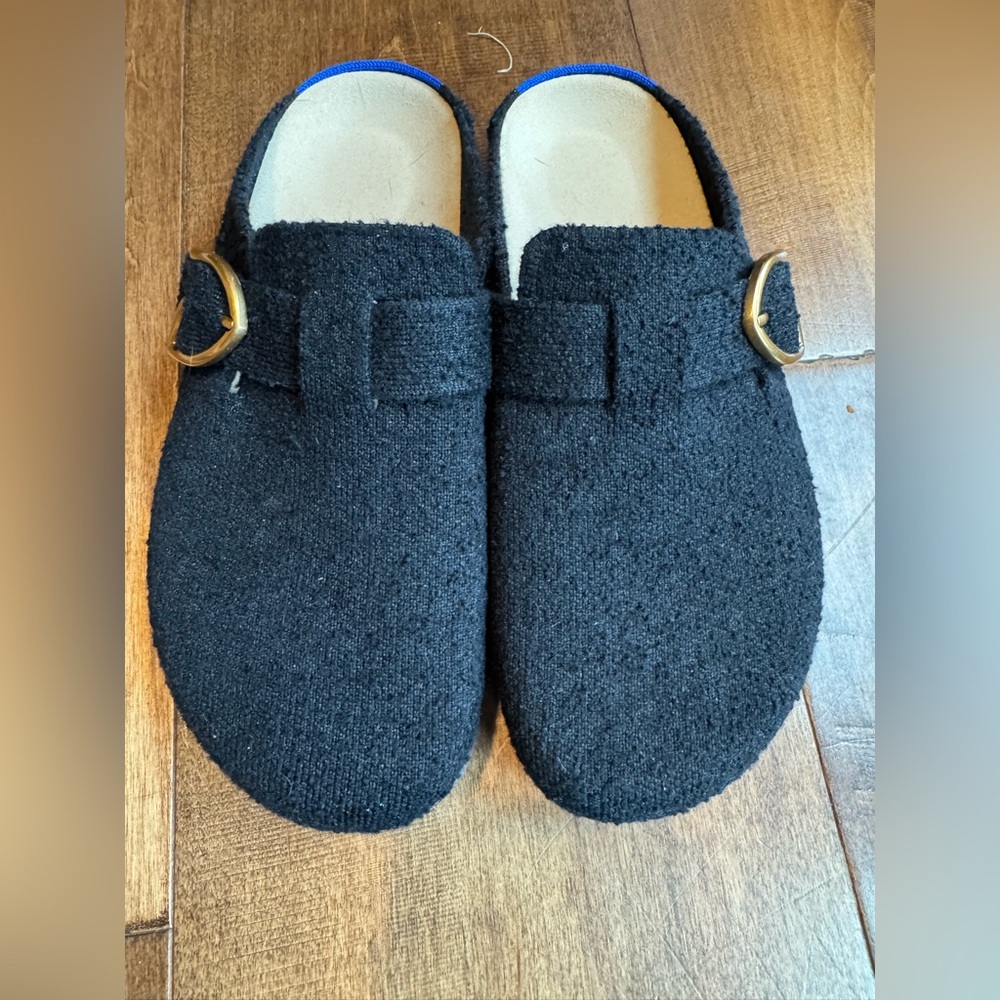 Rothy's Buckle Clog, Soft Black Boucle